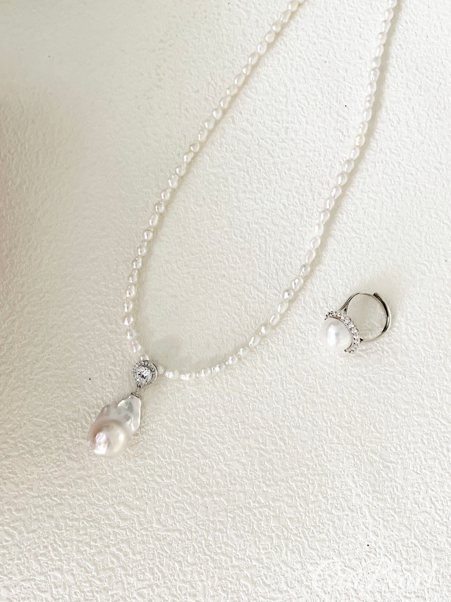 OuiPearl Baroque Diamonds Necklace 優雅鉆鉆大巴洛克珍珠吊墜項鏈（鏈長38+5CM）