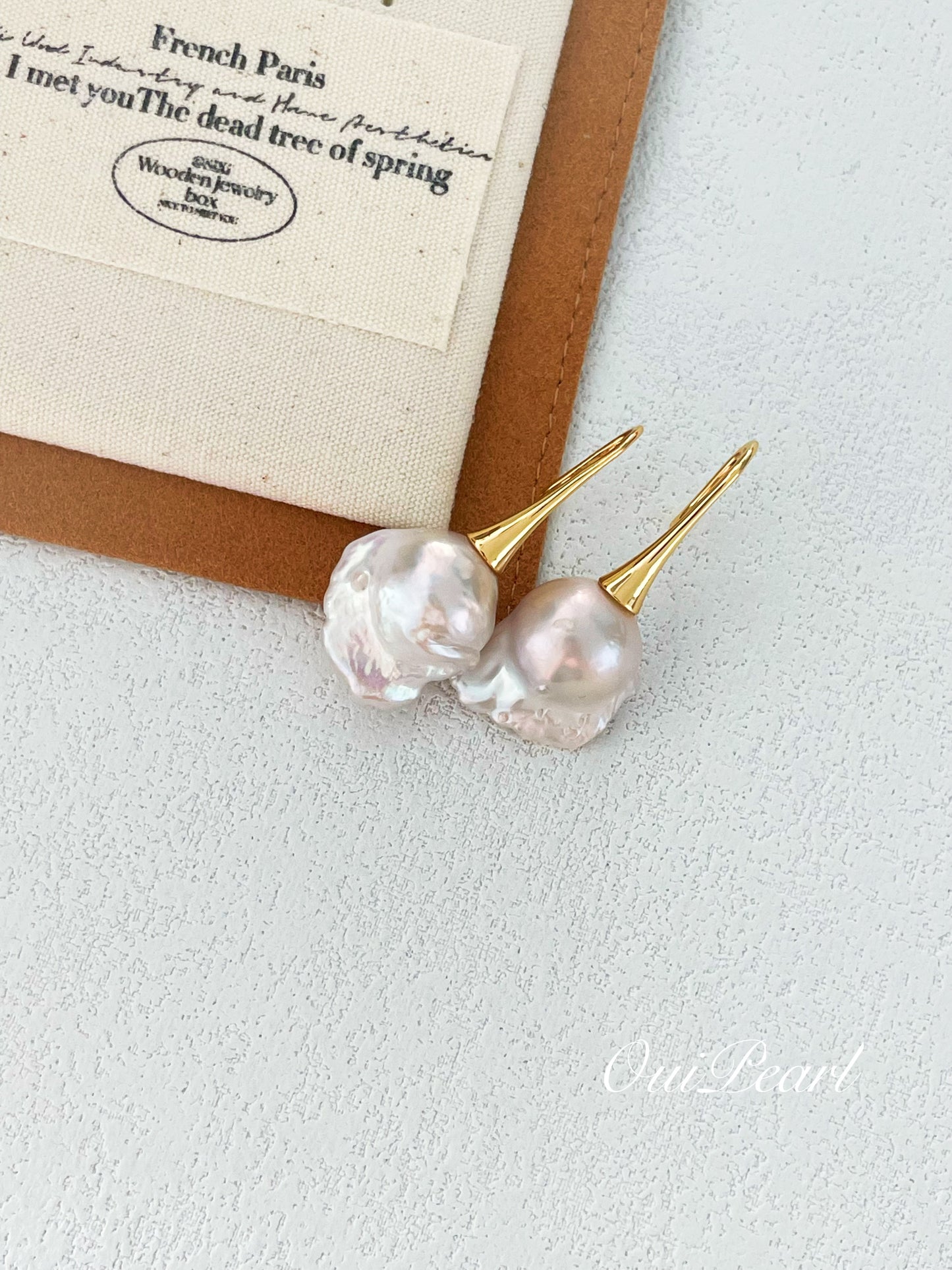 OuiPearl Baroque Earrings 水母大巴系列 巴洛克天然淡水珍珠耳環