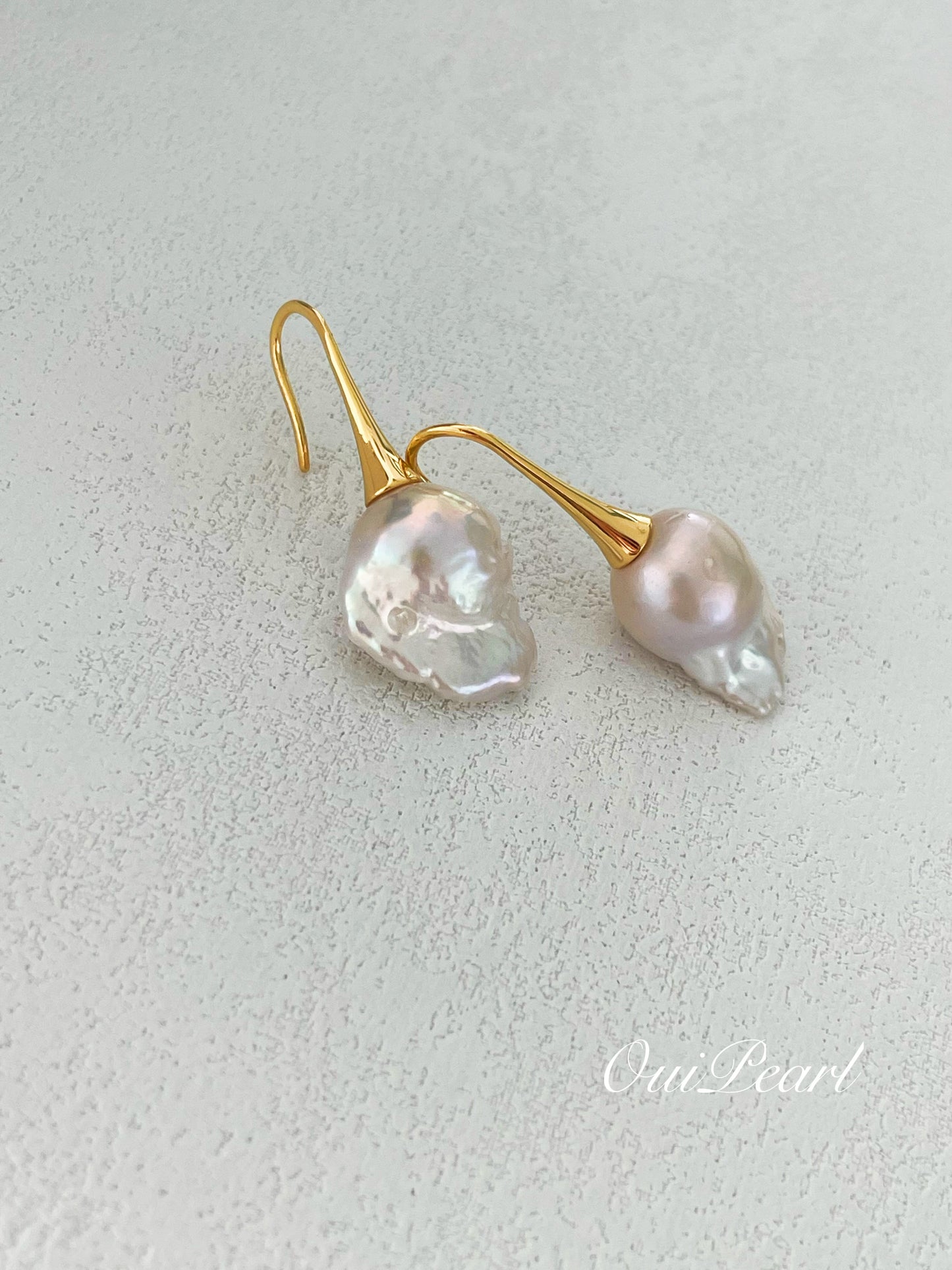 OuiPearl Baroque Earrings 水母大巴系列 巴洛克天然淡水珍珠耳環